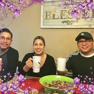 Meet your Posher, Gloria